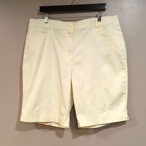 Studio Works Butter Yellow Shorts Womens 18 Casual 10" Bermuda Modest Butter Mom